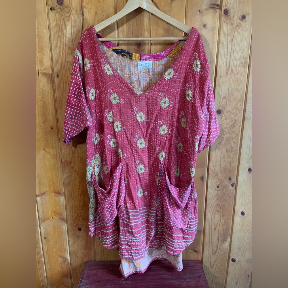 Kantha Bae Oversized Tunic in red & cream with flowers